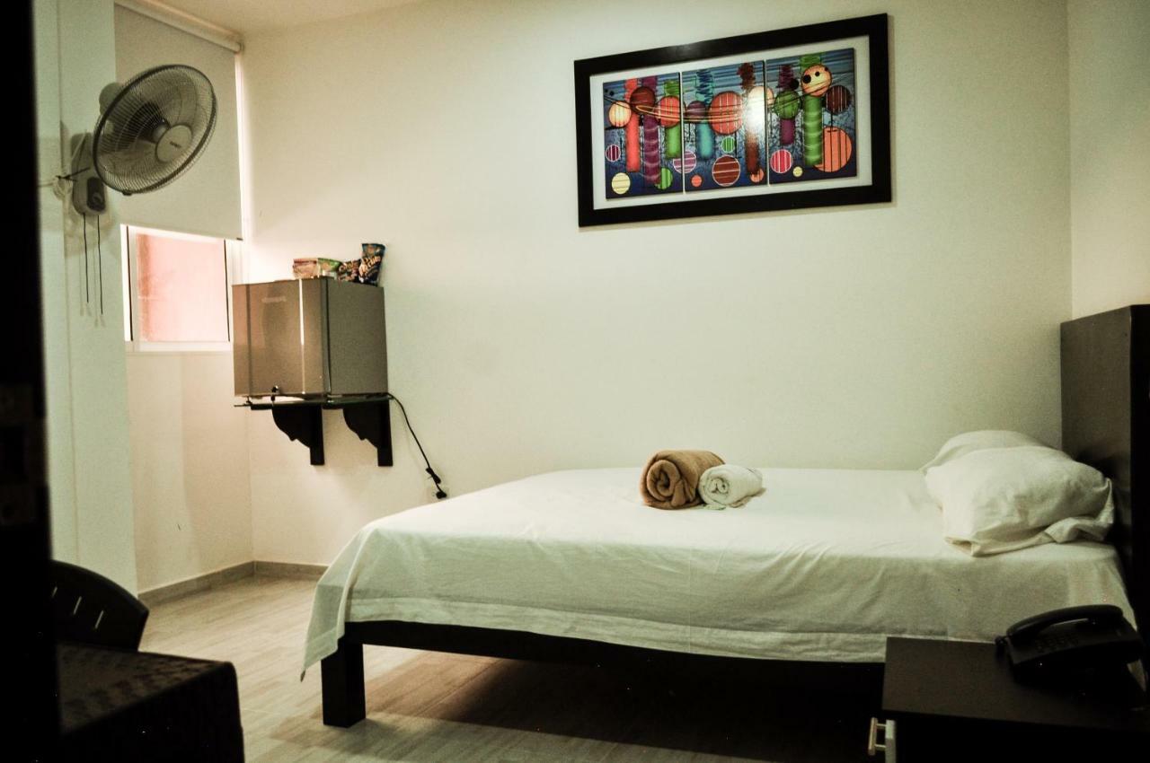 Hotel California Air Carepa Εξωτερικό φωτογραφία